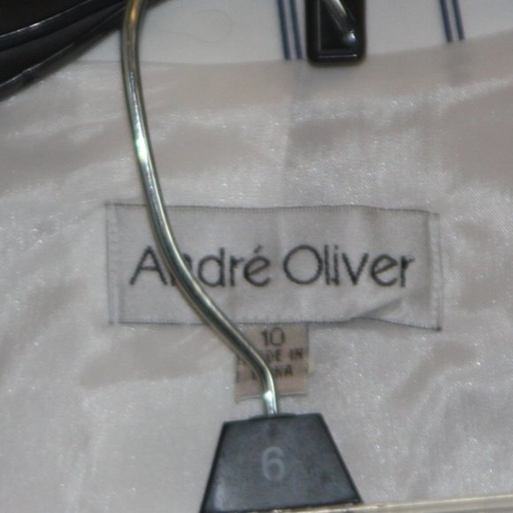 Vintage Andre Oliver Crop Pant suit - Picture 3 of 10